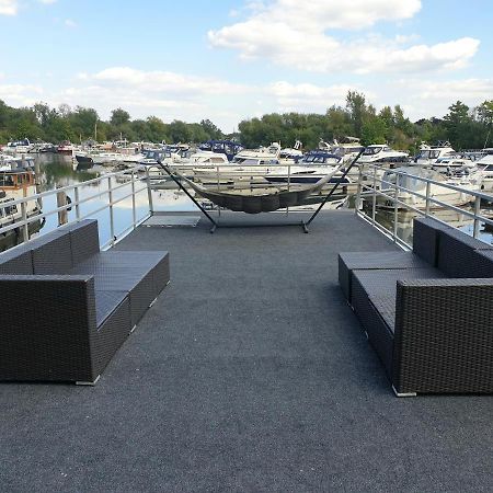 Hotel Bluebird House-Boat East Molesey Zewnętrze zdjęcie